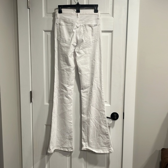 Joe’s Jeans High Rise Distressed Flare White Jeans Size 26 - Picture 10 of 13